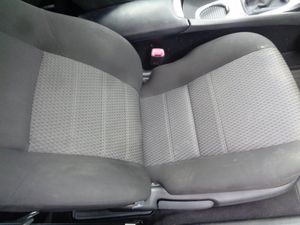 Toyota Avensis bild 29