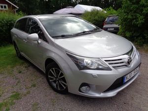 Toyota Avensis bild 2