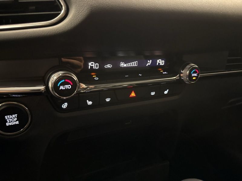 Mazda CX-30 bild 20