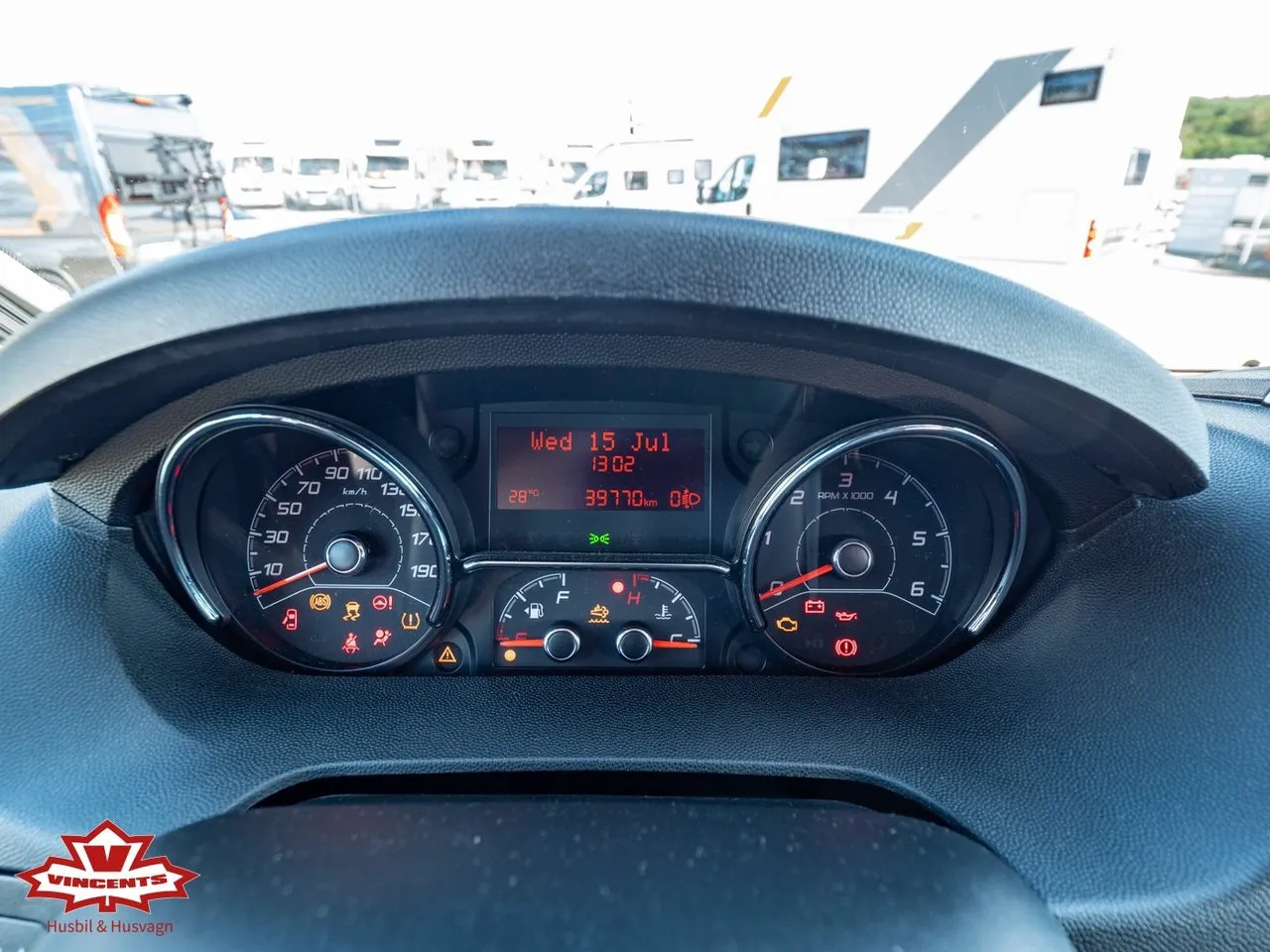 Vehicle image 16