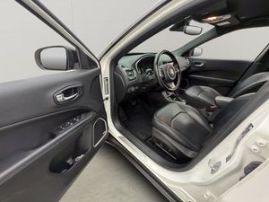 Jeep Compass bild 10