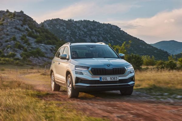 Skoda Karoq 1,5TSI 150HK AUT PRIVATLEASING 3585:- - 2026
