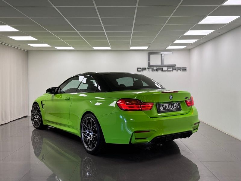 BMW M4 bild 17