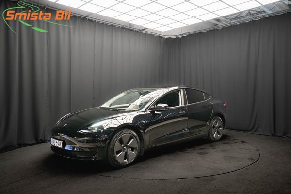 Tesla Model 3 Standard Range PANO LÄDER KAMERA 1-ÄGARE MOMS - 2023
