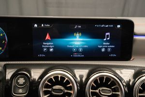 Mercedes CLA180 bild 18