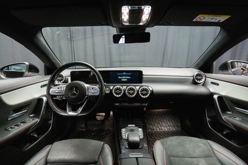 Mercedes CLA180 bild 12