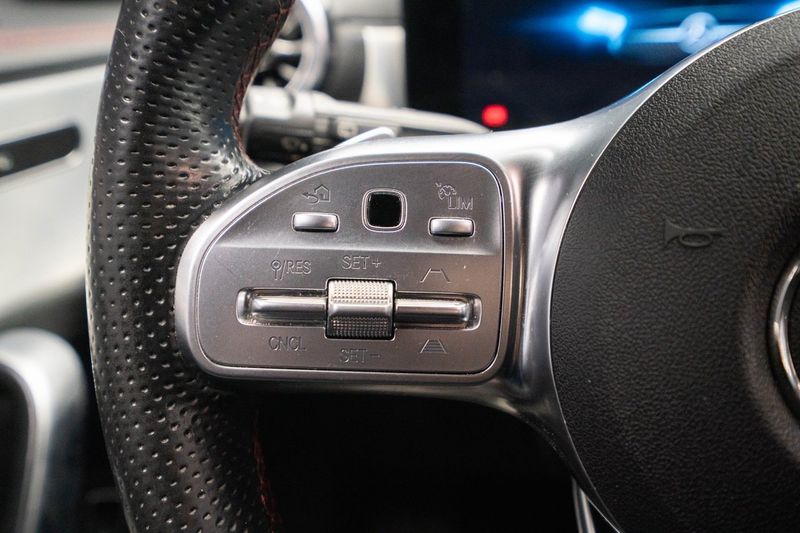 Mercedes CLA180 bild 16