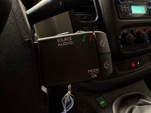 Renault Trafic bild 17