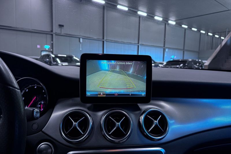 Mercedes GLA200 bild 17