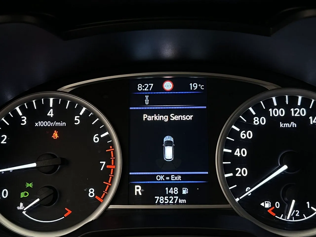 Vehicle image 14