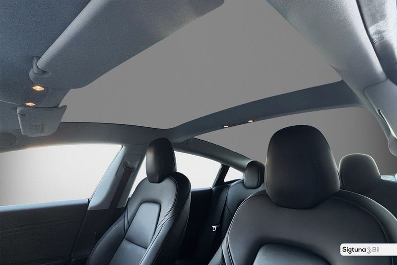 Tesla Model 3 bild 16