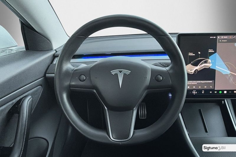 Tesla Model 3 bild 14