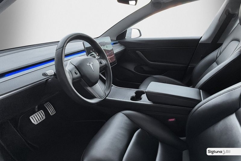 Tesla Model 3 bild 9