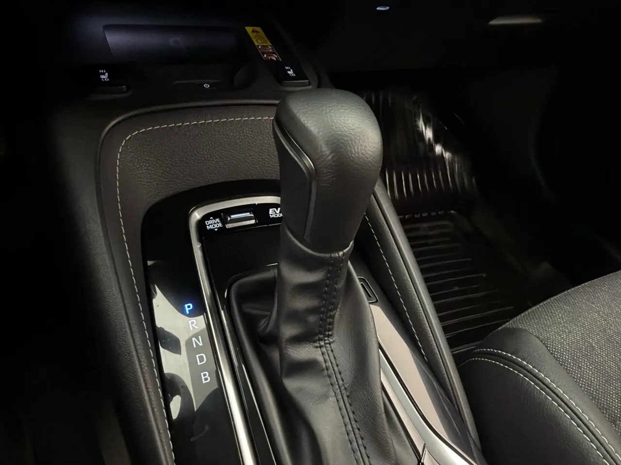 Vehicle image 23