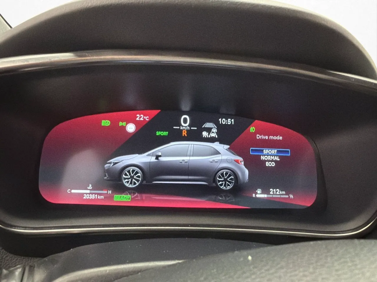 Vehicle image 14