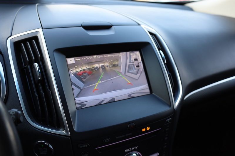 Ford Edge bild 23