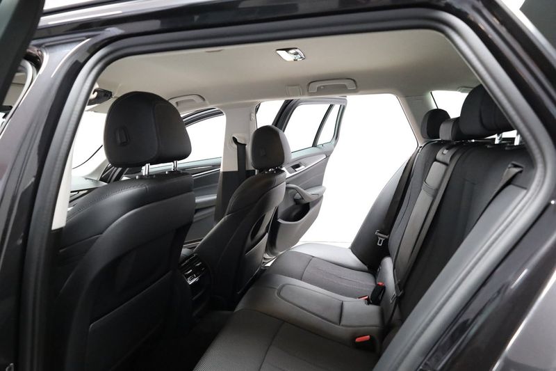 BMW 520 bild 9