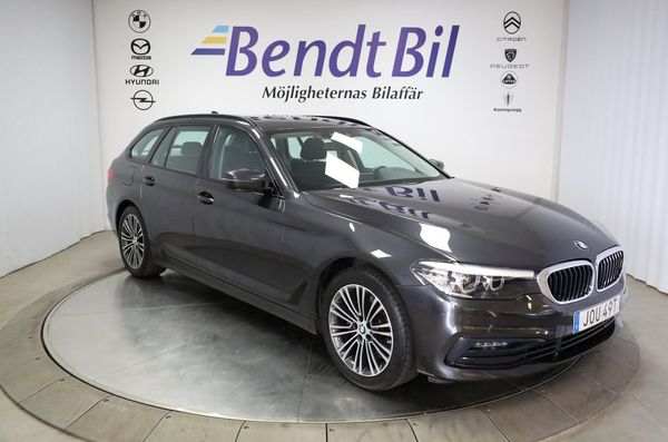 BMW 520 d xDrive Touring Sport line |Parkeringsvärmare | Dragkrok - 2019