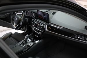 BMW 520 bild 19