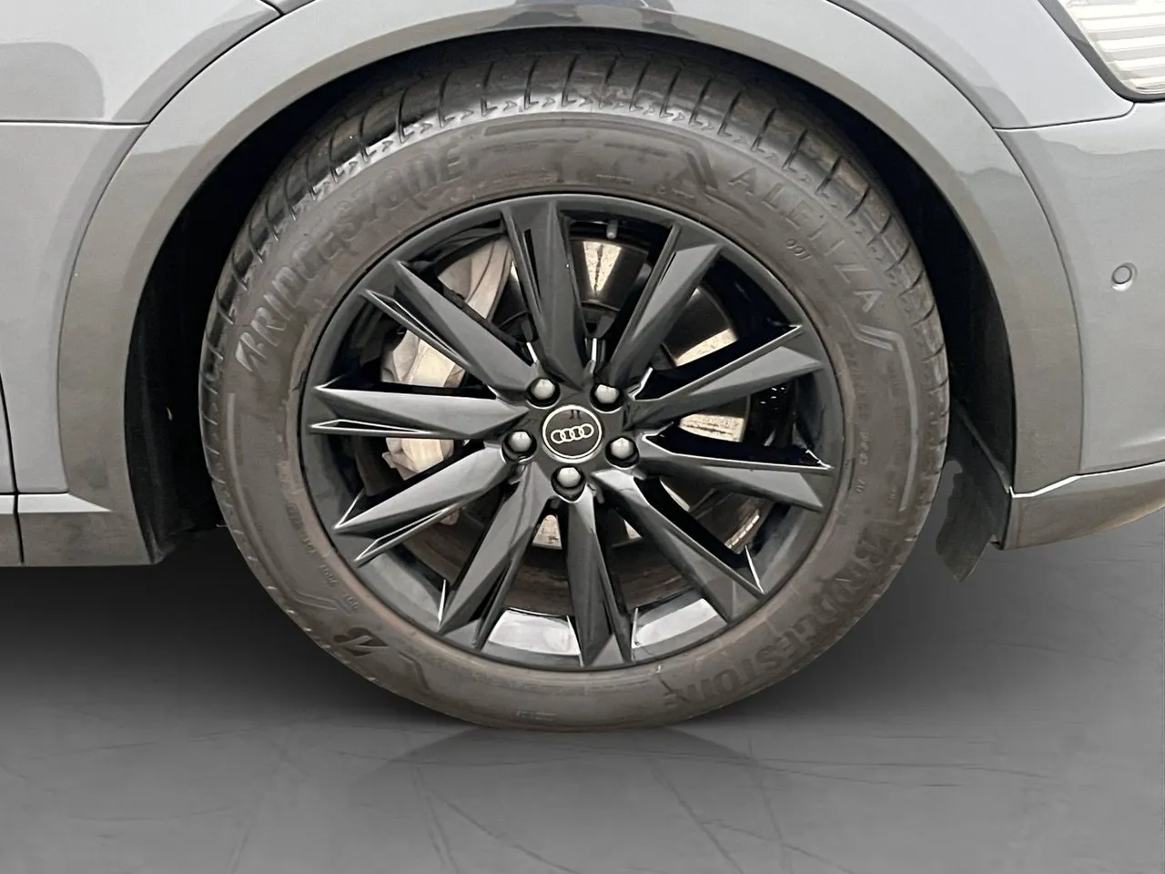 Vehicle image 36