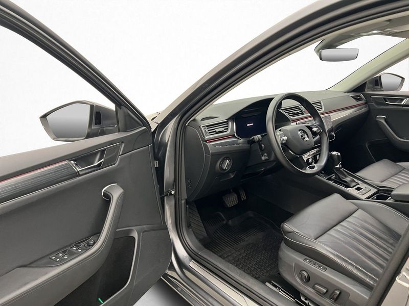 Skoda Superb bild 12
