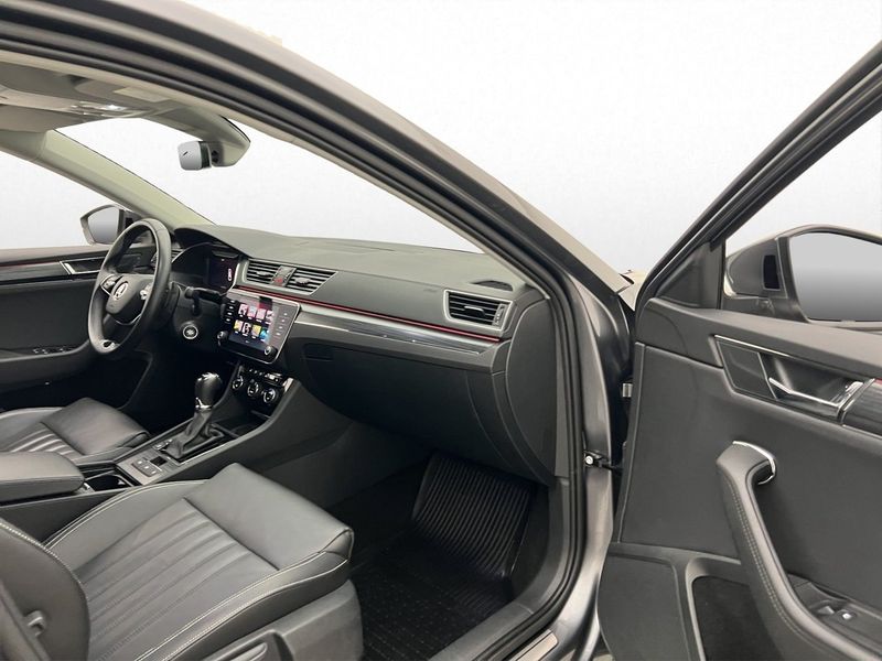 Skoda Superb bild 27