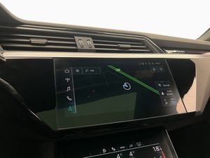 Audi Q8 e-tron bild 23