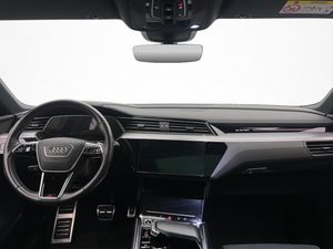 Audi Q8 e-tron bild 16