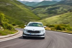 Skoda Octavia bild 2