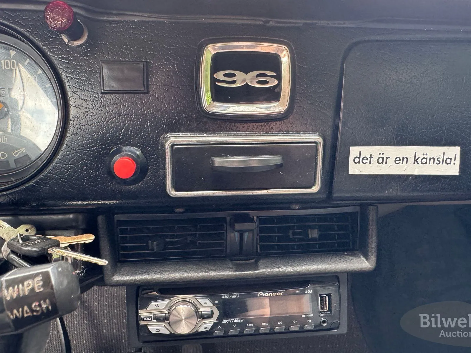 Vehicle image 29