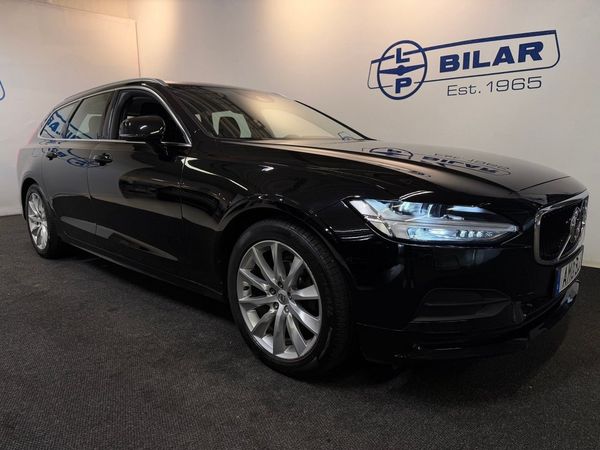 Volvo V90 D3 AWD Momentum | PILOT/ VOC/ Rattvärme/ 2ägare/ Vhjul - 2019