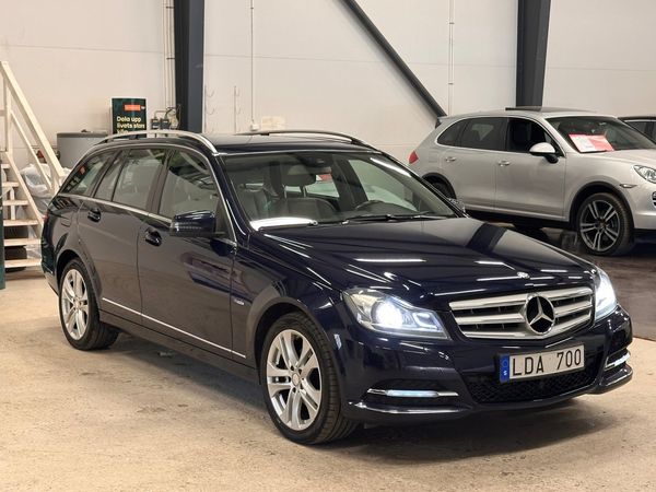 Mercedes C250 T CDI 4M 204HK AVANTGARDE NAVI DRAG SKINN 1 ÄGARE - 2012