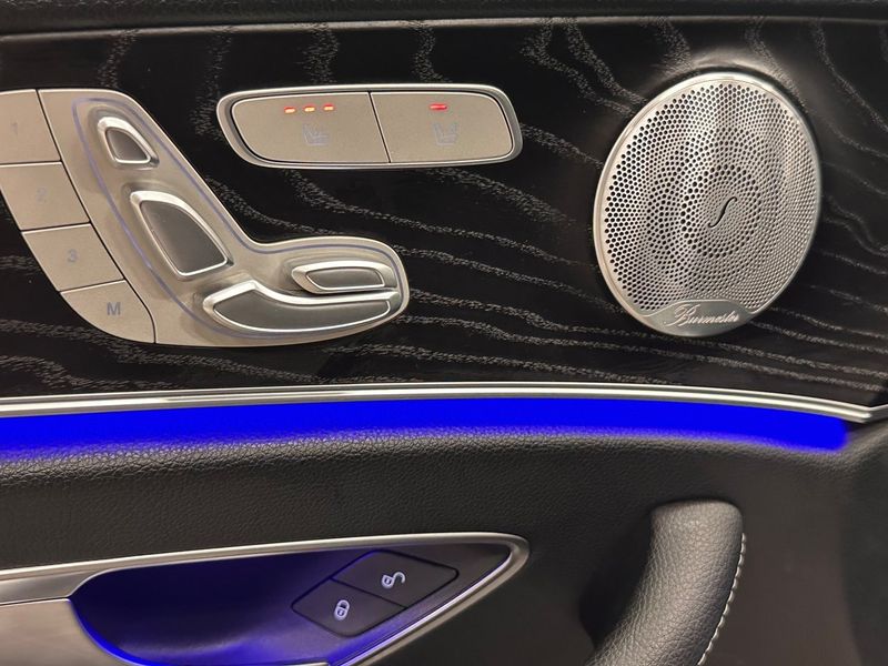 Mercedes E220 bild 32