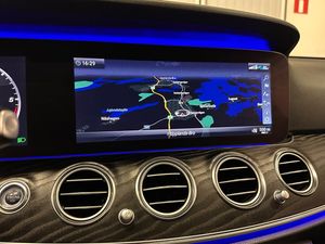 Mercedes E220 bild 24