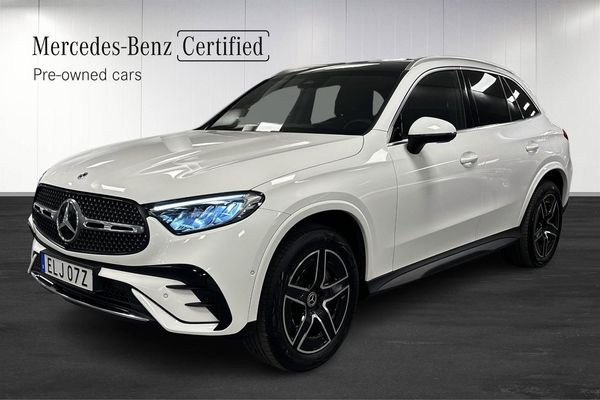 Mercedes GLC300 e 4MATIC AMG Drag Pano Elstol Värmare - 2024