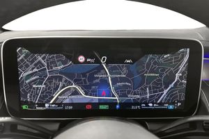 Mercedes GLC300 bild 23