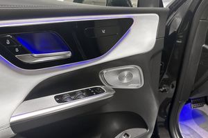 Mercedes GLC300 bild 17