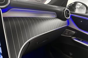 Mercedes GLC300 bild 21