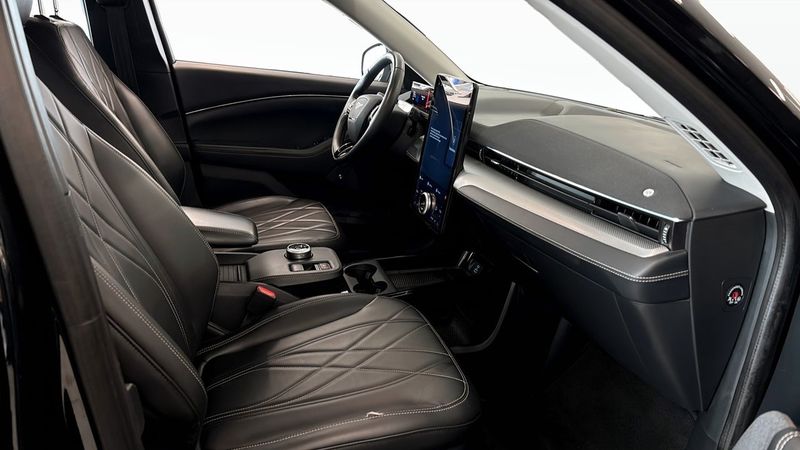 Ford Mustang Mach-E bild 3