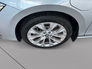 Skoda Superb bild 14