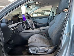 Skoda Superb bild 17