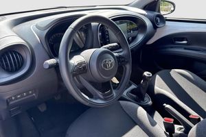 Toyota Aygo X bild 8