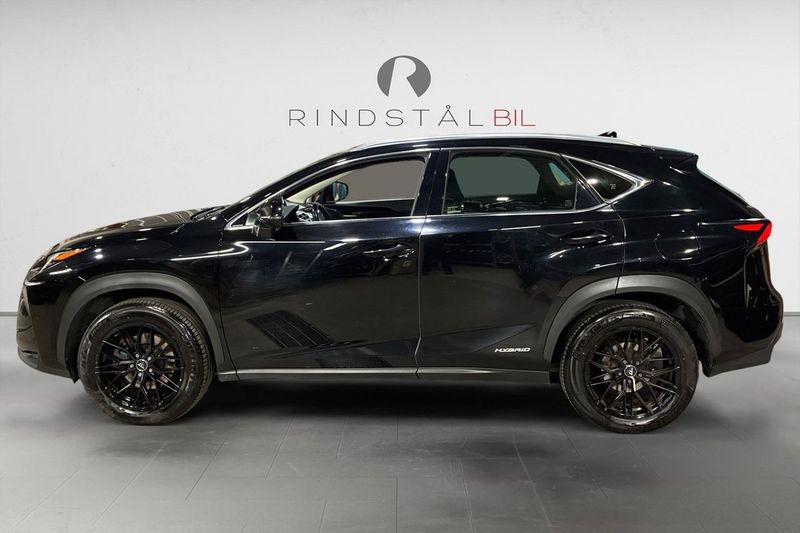 Lexus NX bild 4