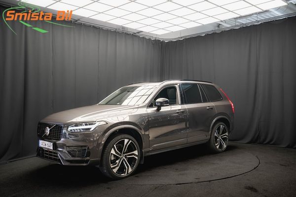 Volvo XC90 Recharge T8 AWD ULTIMATE DARK 7-sits B&W DRAG LUFT MOMS - 2023