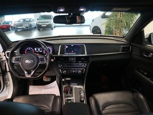 Kia Optima bild 7