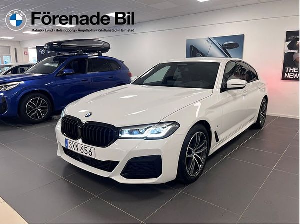 BMW 520 d Sedan M-Sport HUD H/K Adaptiv farthållare - 2022