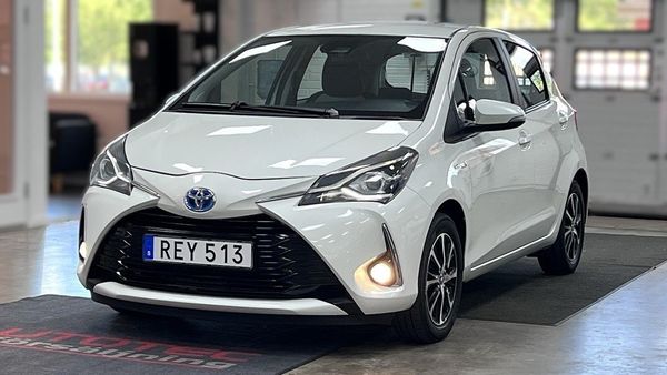 Toyota Yaris 1.5 hybrid Comfort Touch&go - 2018