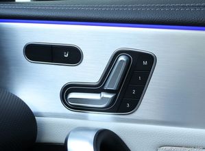 Mercedes CLA200 bild 21