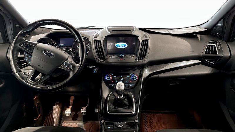 Ford Kuga bild 4