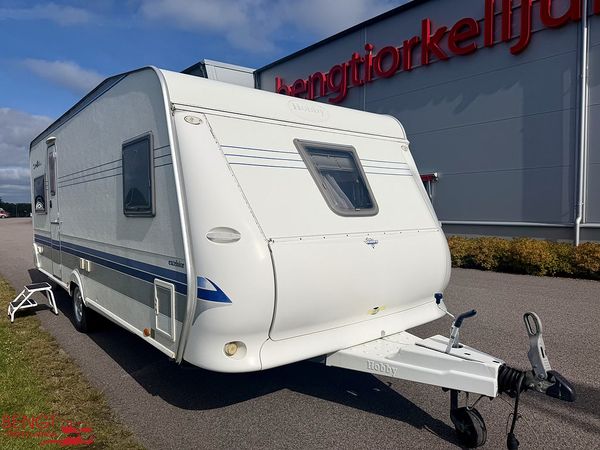 Hobby 560 UFe Excelsior | Förtält - 2006